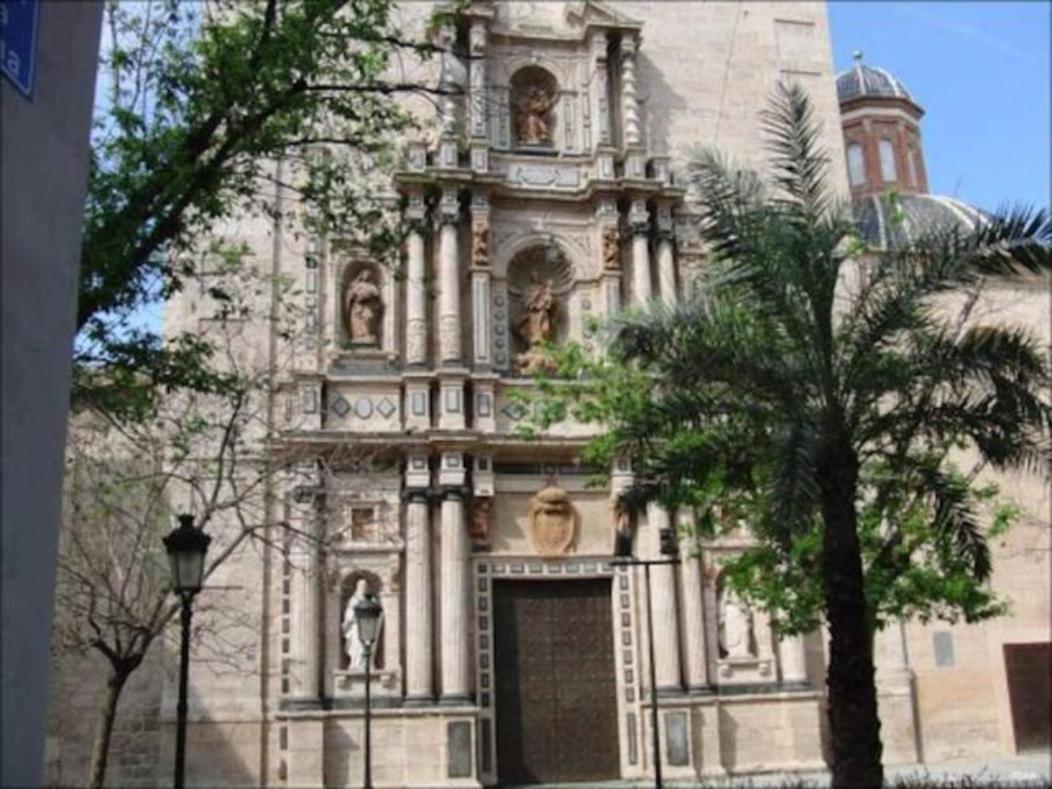 Apartamento Soleado En Plaza Del Carmen Valensiya Dış mekan fotoğraf