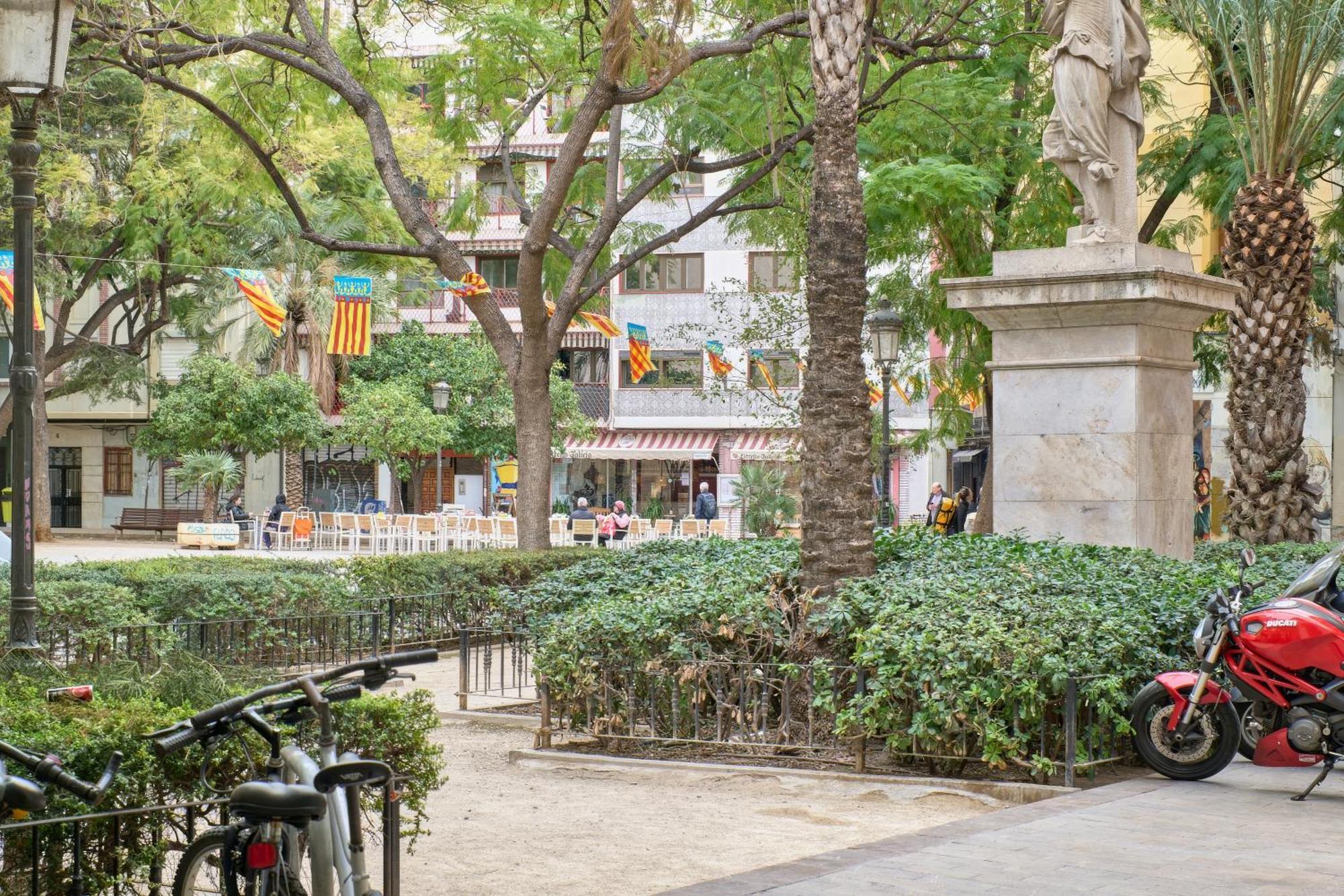 Apartamento Soleado En Plaza Del Carmen Valensiya Dış mekan fotoğraf